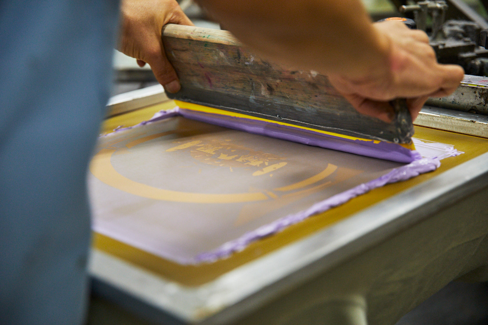 Yaxi「Your Personal Audio Room」T-shirt