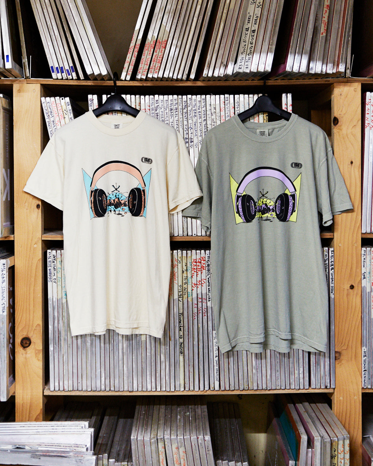 Yaxi「Your Personal Audio Room」T-shirt