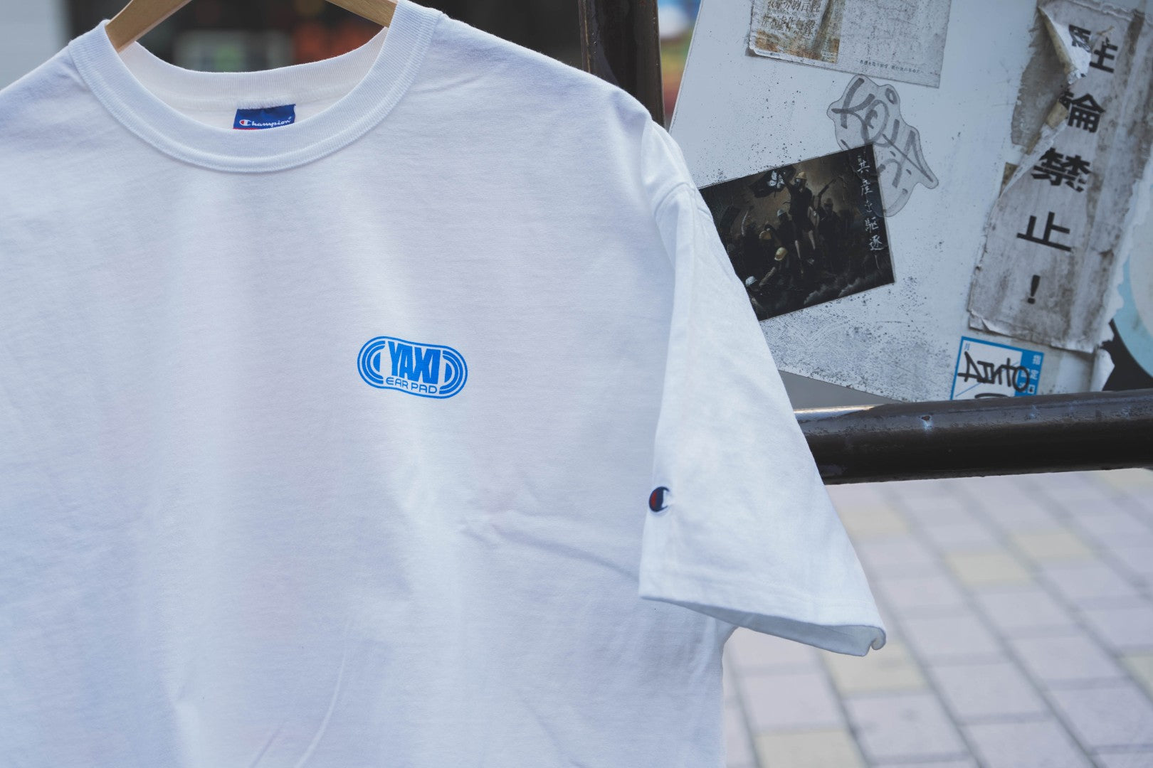 「Yaxi girl」T-shirt